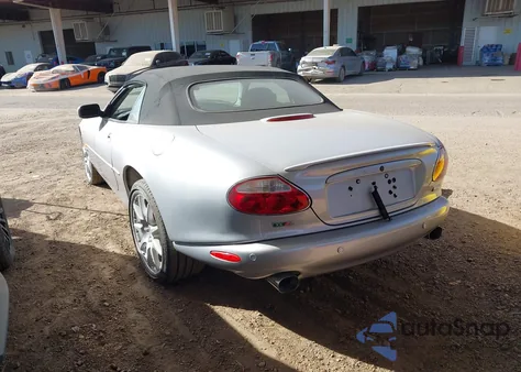 2003 Jaguar Xkr z USA, uszkodzony, nr VIN SAJDA42B333A36485